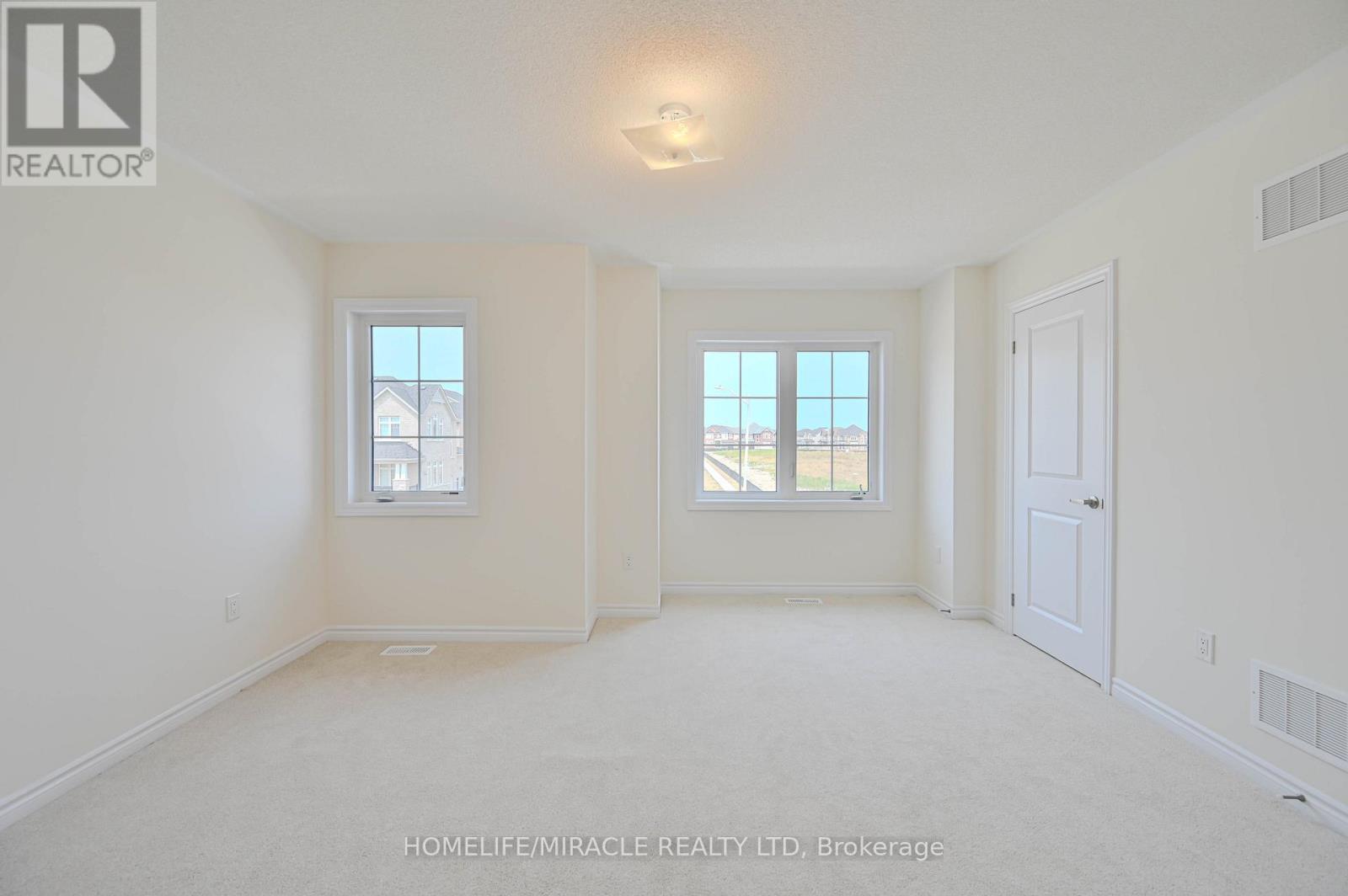 1155 Cole Street, Innisfil, Ontario  L9S 0R3 - Photo 37 - N12417340