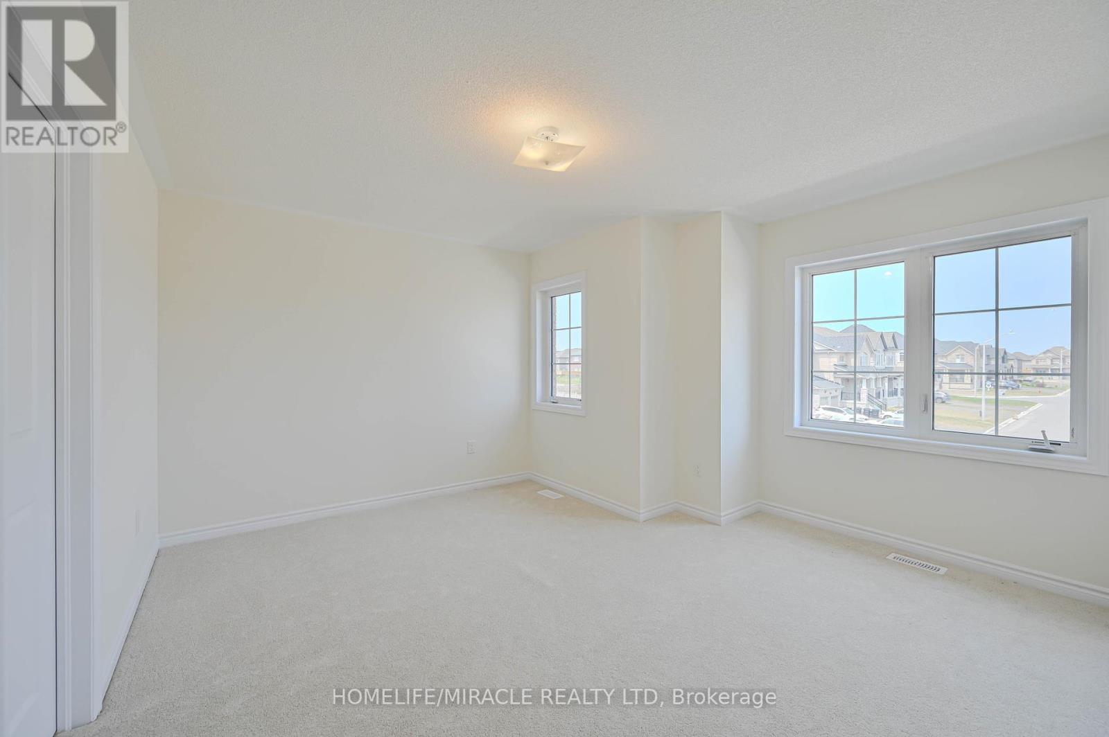 1155 Cole Street, Innisfil, Ontario  L9S 0R3 - Photo 38 - N12417340