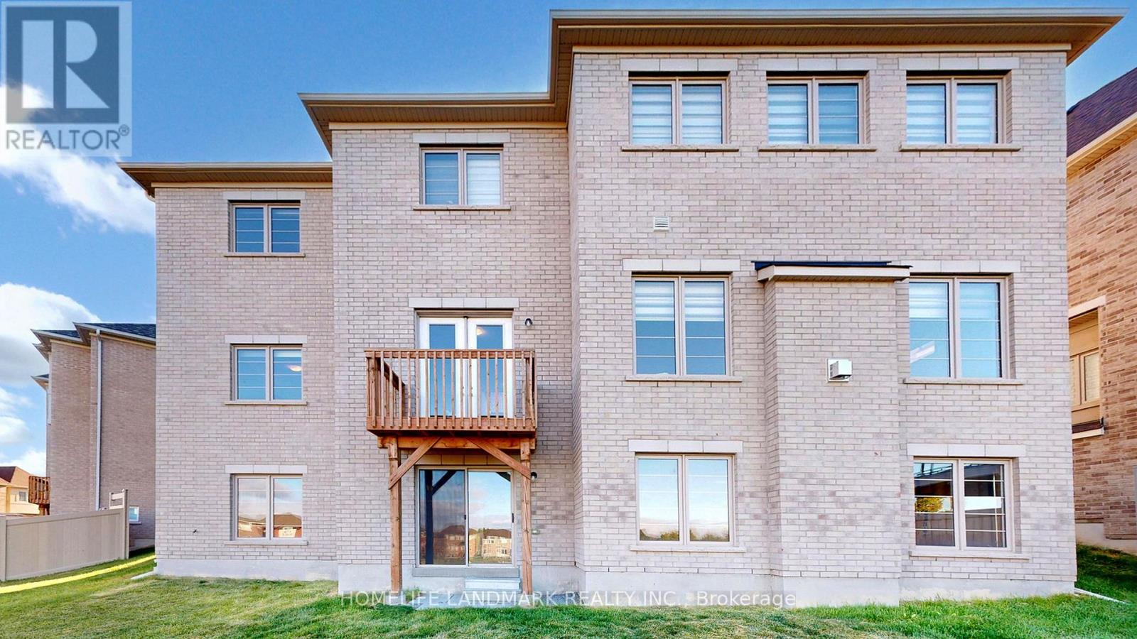 16 Slater Court, East Gwillimbury (Sharon), Ontario  L9N 0P8 - Photo 43 - N12417345