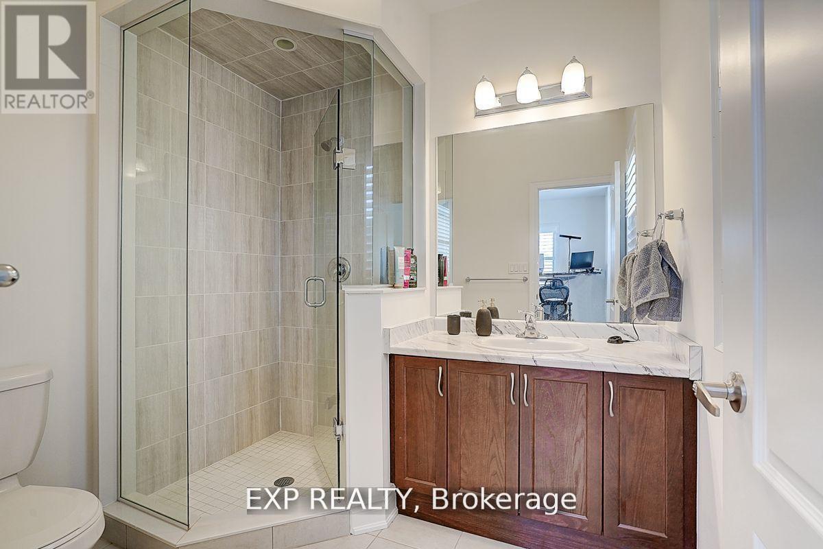 41 Walter Tunny Crescent, East Gwillimbury, Ontario  L9N 0R4 - Photo 23 - N12417380
