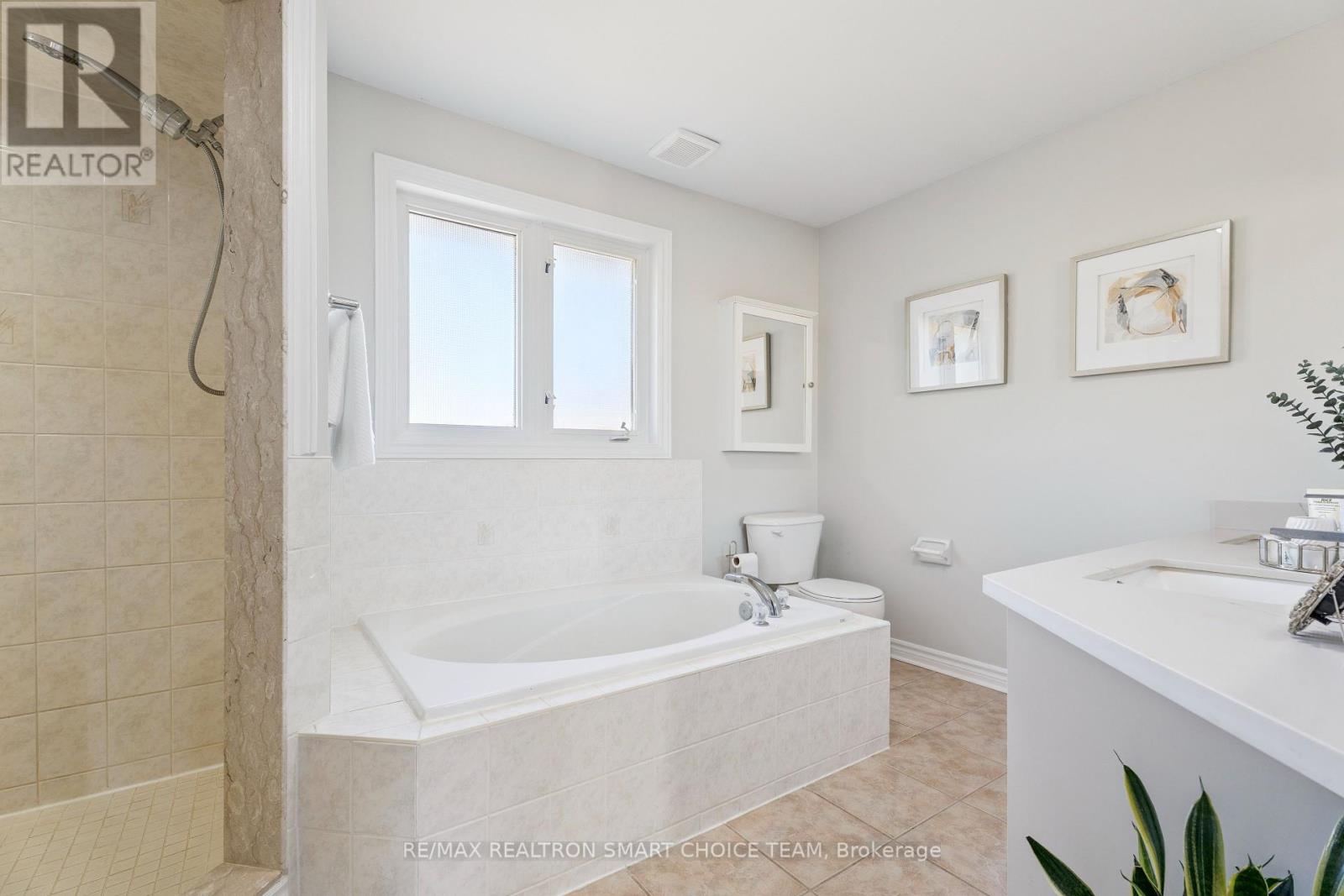 117 Miller Drive, Barrie, Ontario  L4N 9X2 - Photo 30 - S12417343