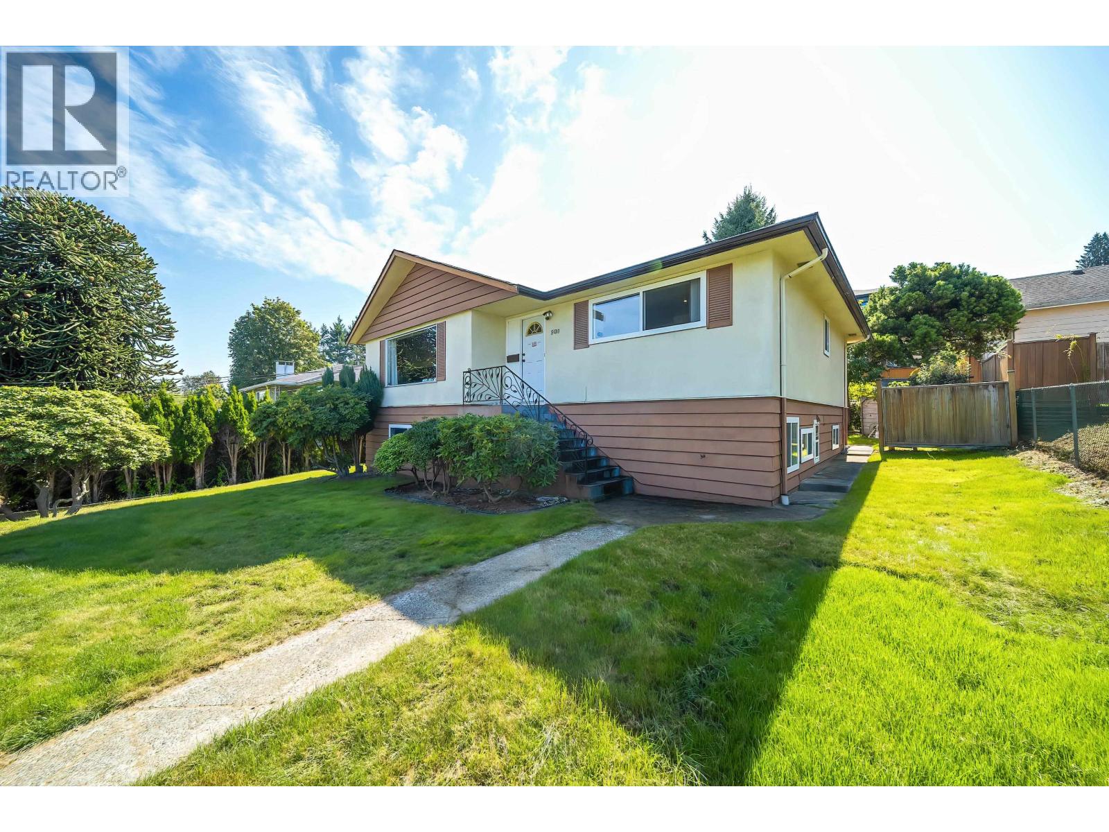 5130 Buxton Street, Burnaby, British Columbia  V5H 1J8 - Photo 5 - R3045025