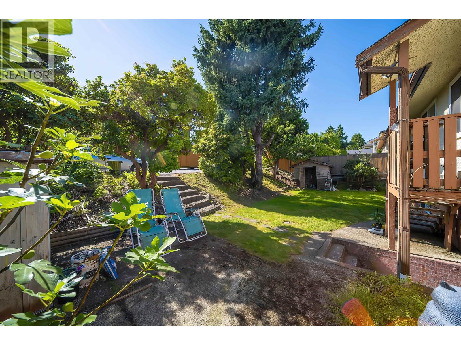 5130 Buxton Street, Burnaby, British Columbia  V5H 1J8 - Photo 11 - R3045025