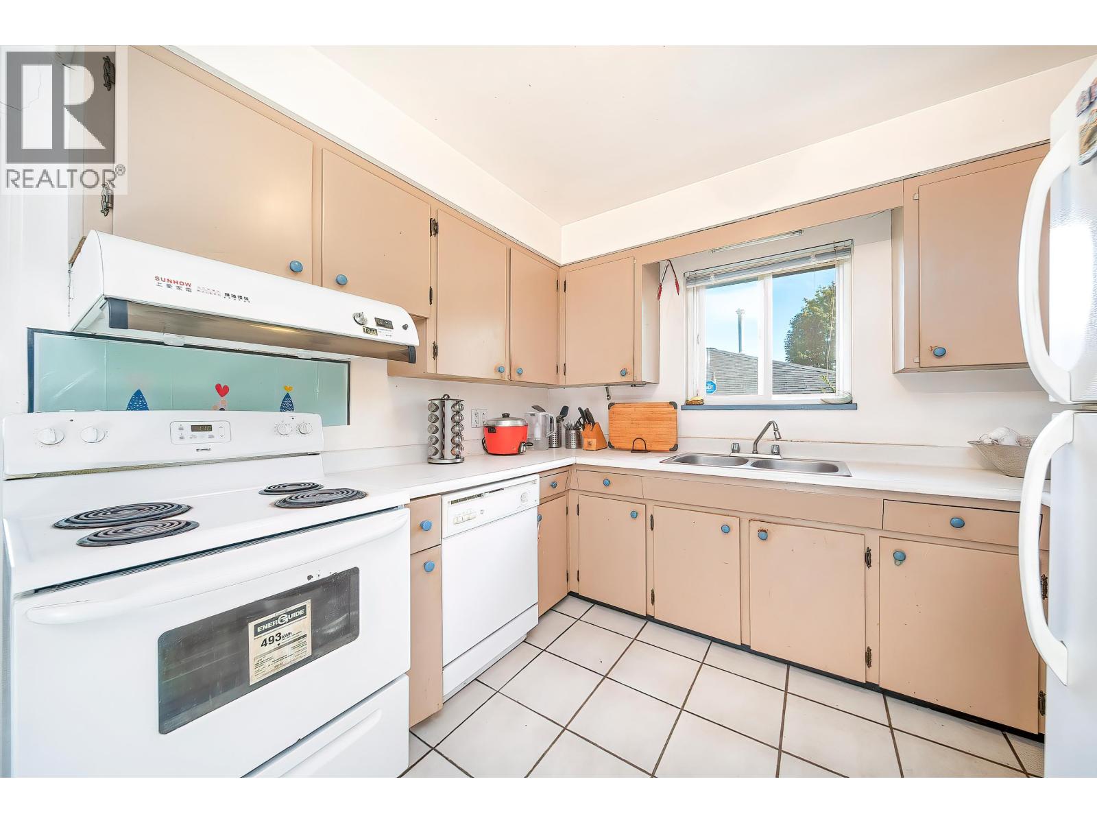 5130 Buxton Street, Burnaby, British Columbia  V5H 1J8 - Photo 18 - R3045025