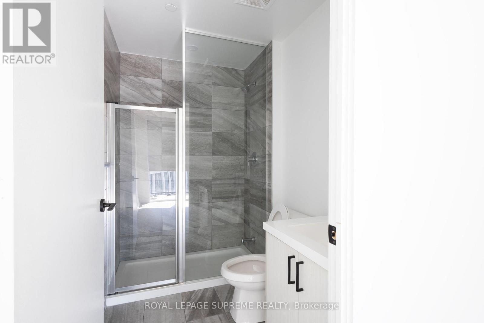 618 - 60 George Butchart Drive, Toronto, Ontario  M3K 0E1 - Photo 16 - W12417344