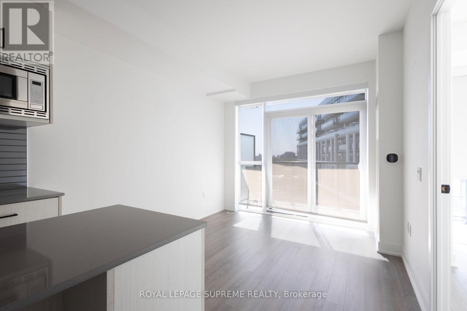 618 - 60 George Butchart Drive, Toronto, Ontario  M3K 0E1 - Photo 6 - W12417344