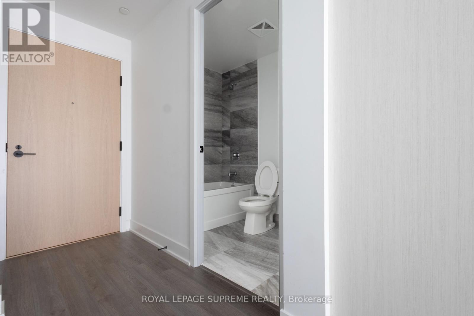 618 - 60 George Butchart Drive, Toronto, Ontario  M3K 0E1 - Photo 9 - W12417344