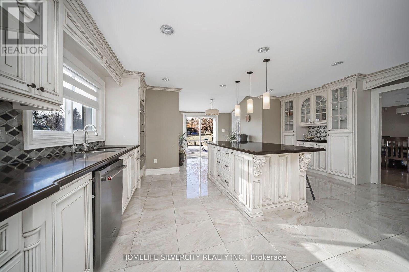 8409 Fifth Line, Halton Hills, Ontario  L7G 4S6 - Photo 10 - W12417375