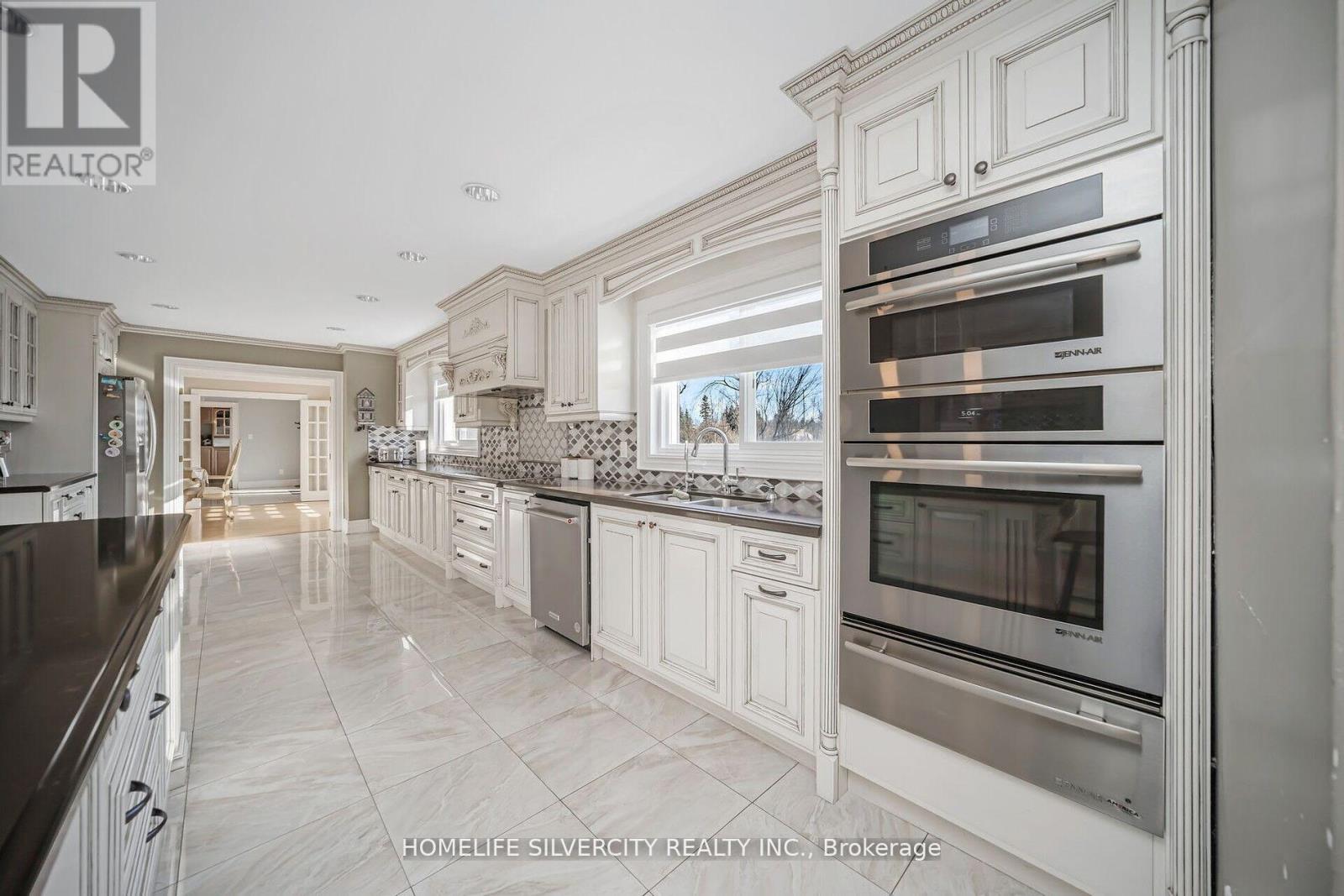 8409 Fifth Line, Halton Hills, Ontario  L7G 4S6 - Photo 12 - W12417375