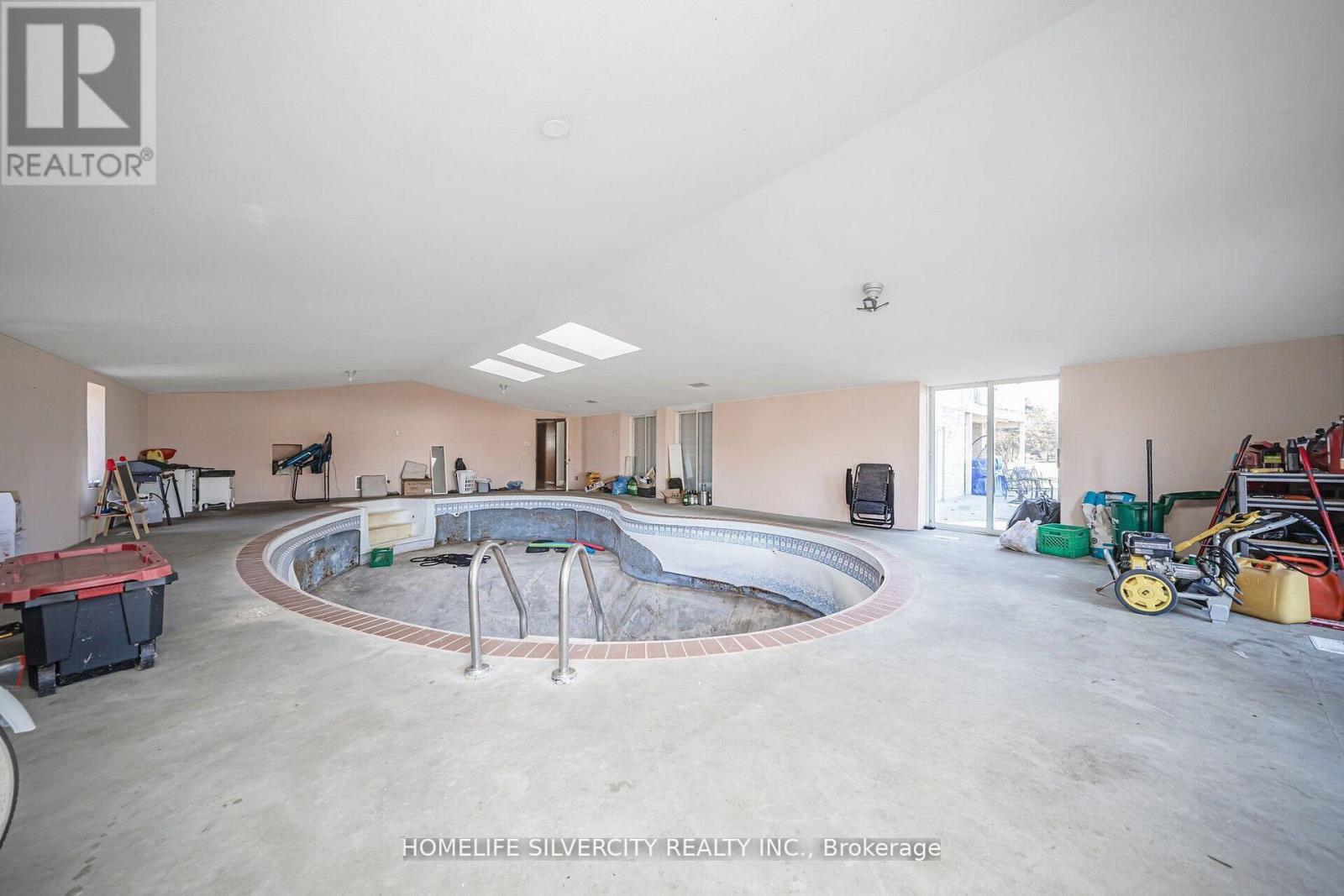 8409 Fifth Line, Halton Hills, Ontario  L7G 4S6 - Photo 21 - W12417375