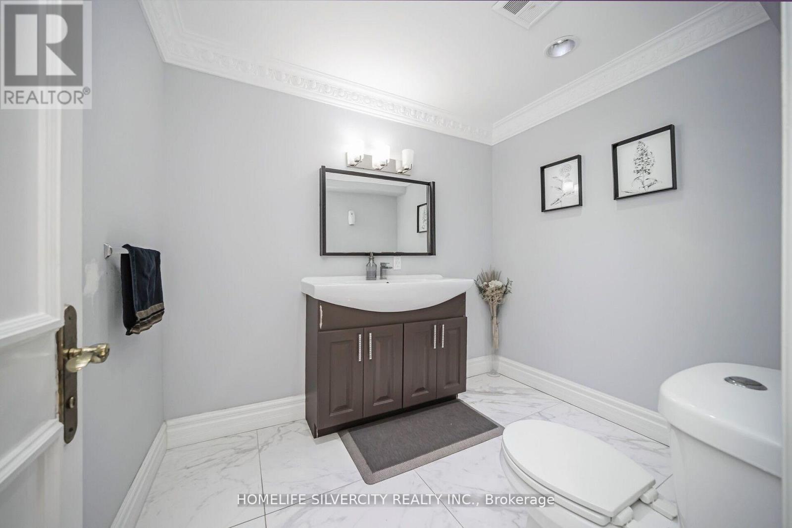 8409 Fifth Line, Halton Hills, Ontario  L7G 4S6 - Photo 23 - W12417375
