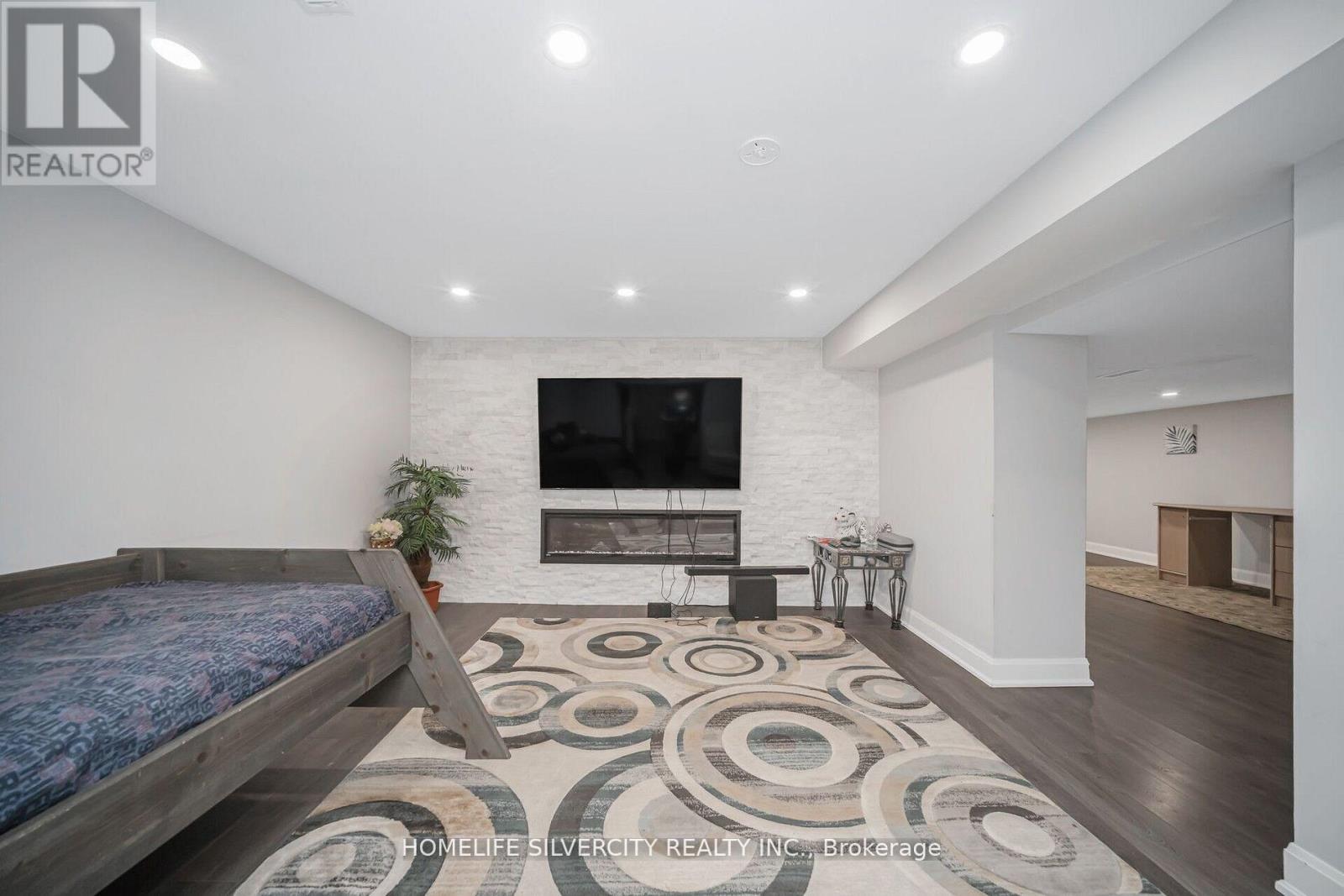 8409 Fifth Line, Halton Hills, Ontario  L7G 4S6 - Photo 39 - W12417375