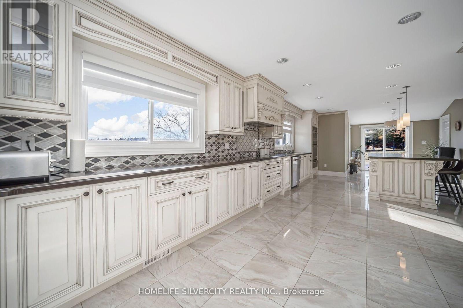 8409 Fifth Line, Halton Hills, Ontario  L7G 4S6 - Photo 8 - W12417375
