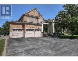 42 LOUVAIN DRIVE, Brampton, Ontario
