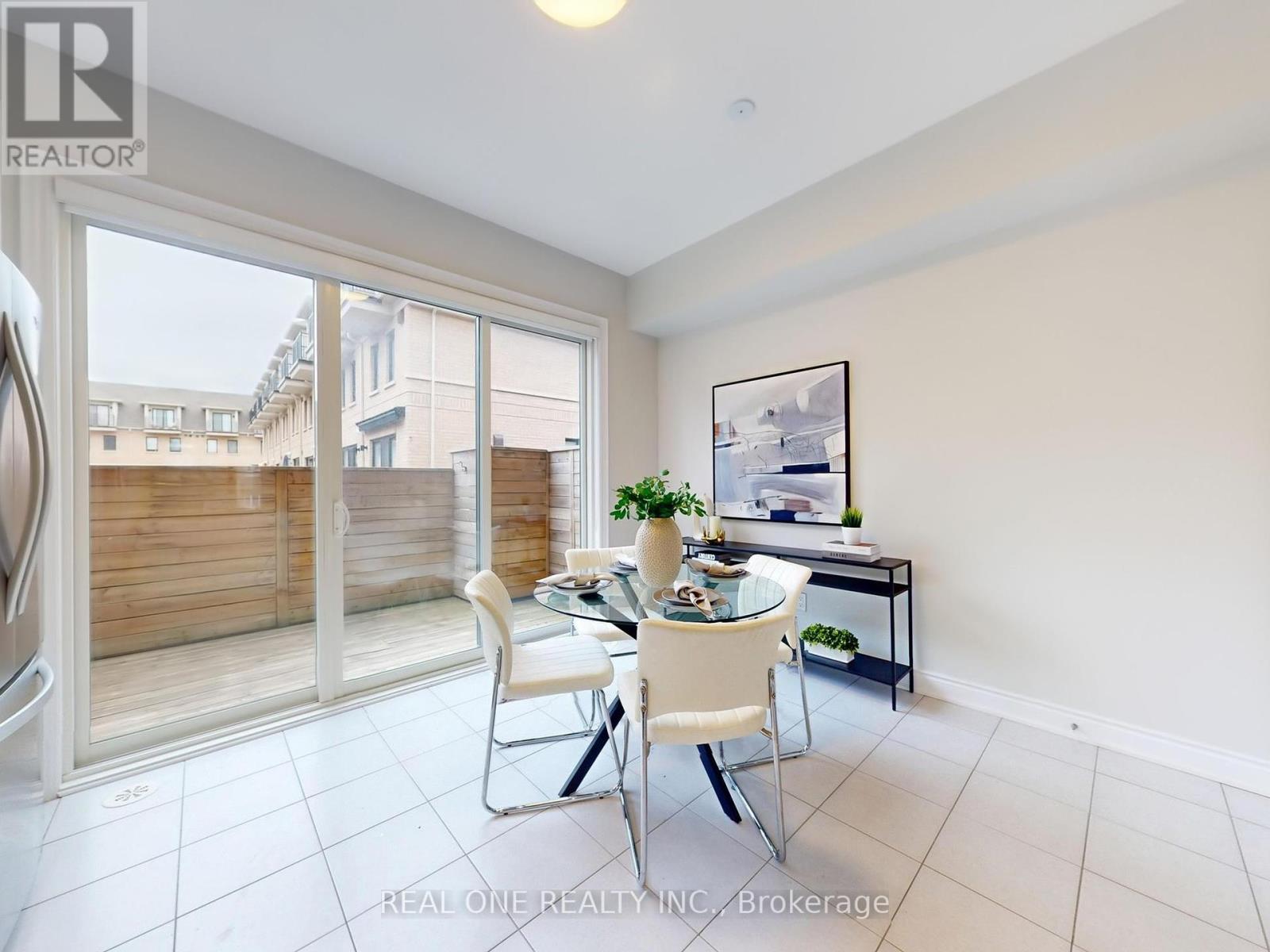 2161 Lillykin Street, Oakville, Ontario  L6H 0N2 - Photo 12 - W12417384