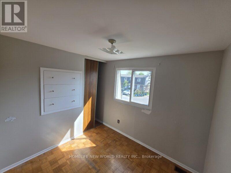 28 - 131 Rockwood Avenue, St. Catharines, Ontario  L2P 3K4 - Photo 5 - X12417364
