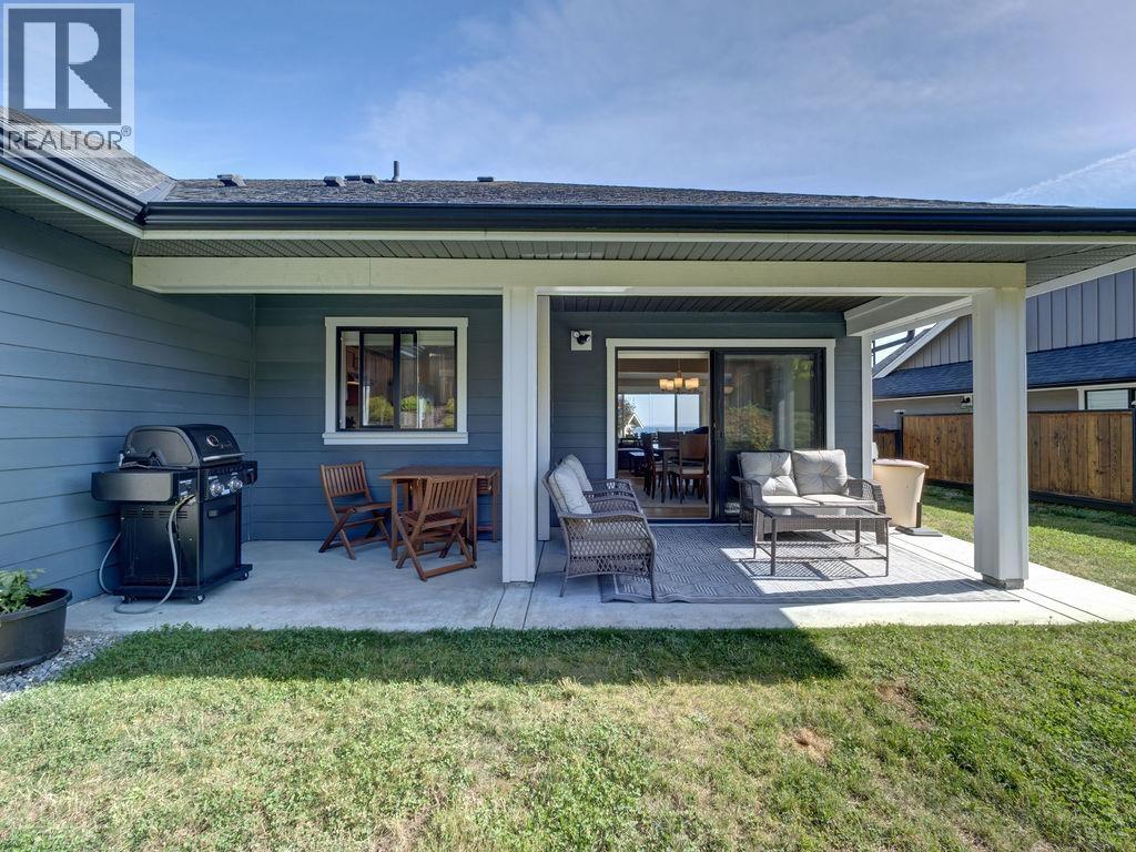 5537 Peregrine Crescent, Sechelt, British Columbia  V7Z 0V5 - Photo 32 - R3041412
