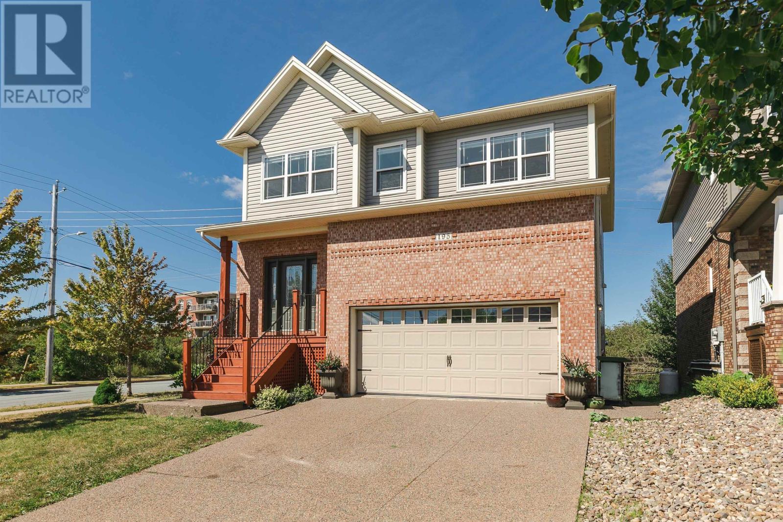 195 Peachtree Hill, Dartmouth, Nova Scotia  B2W 0H9 - Photo 2 - 202521126