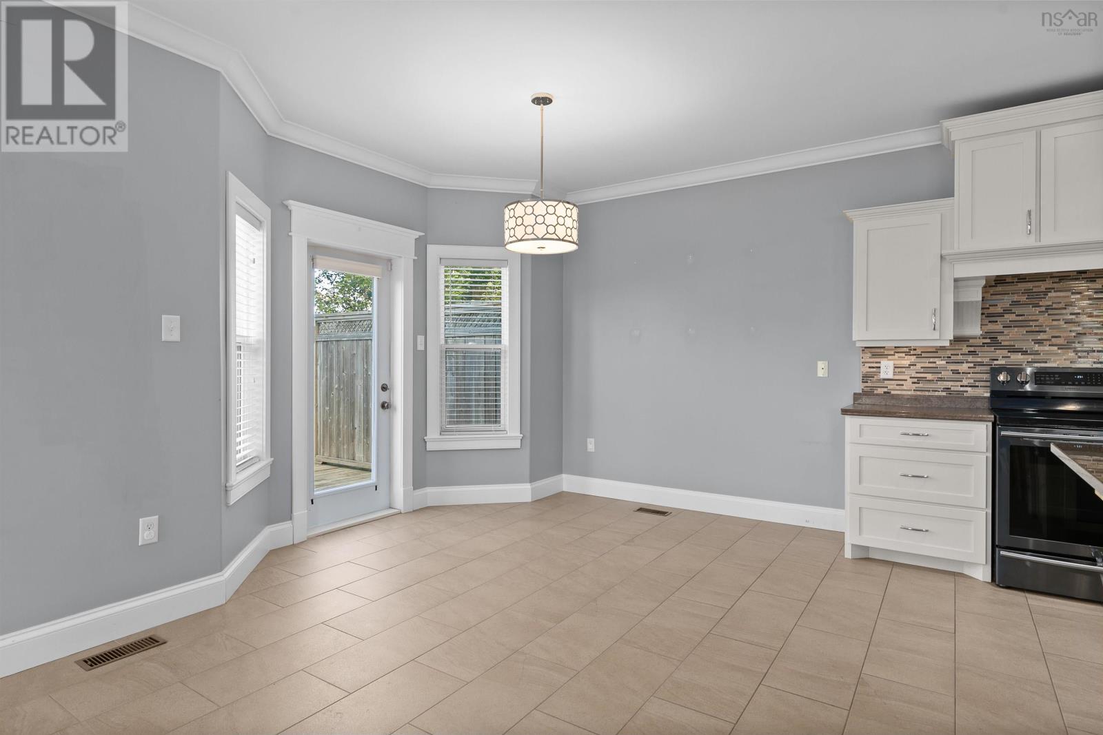 195 Peachtree Hill, Dartmouth, Nova Scotia  B2W 0H9 - Photo 16 - 202521126