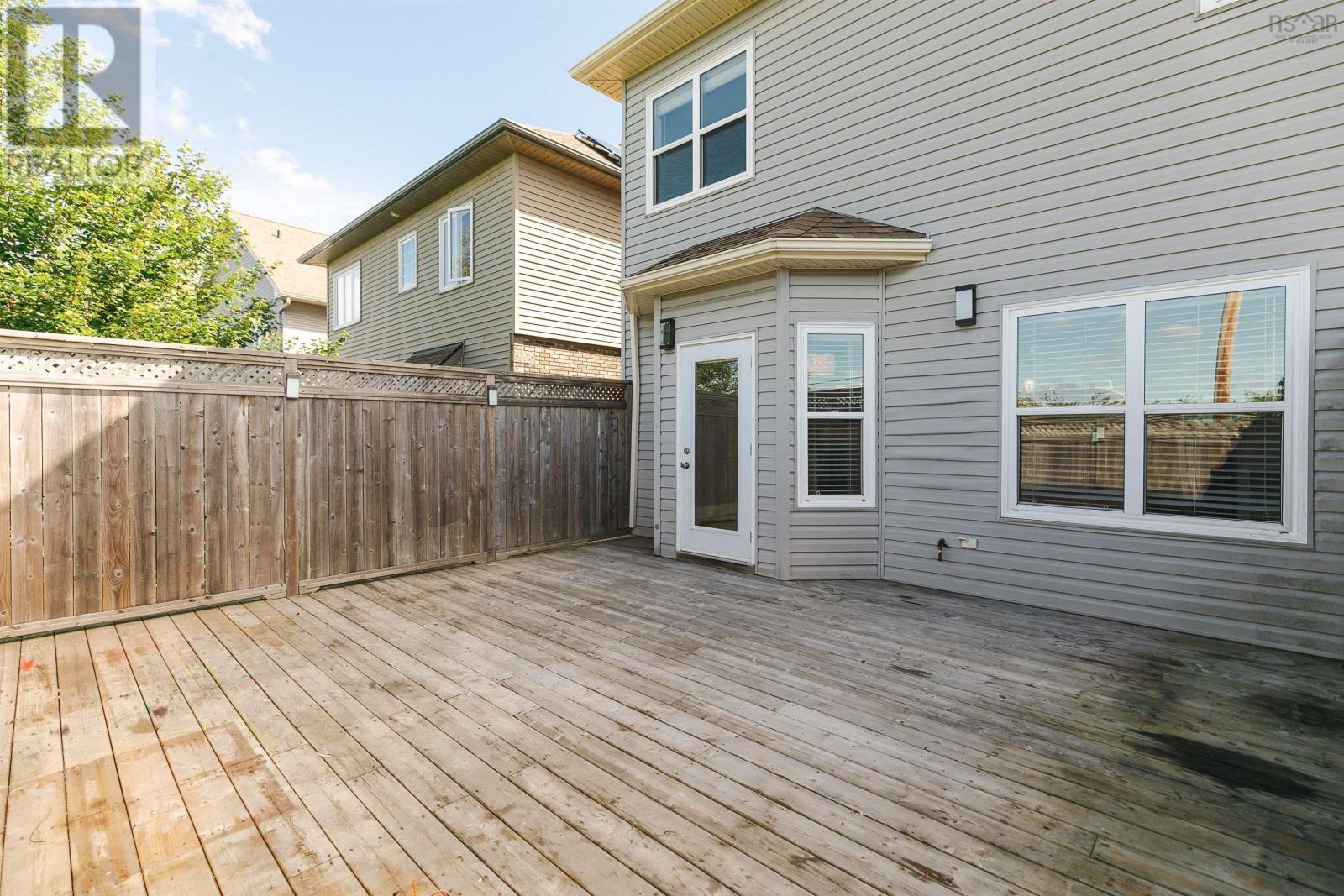 195 Peachtree Hill, Dartmouth, Nova Scotia  B2W 0H9 - Photo 32 - 202521126