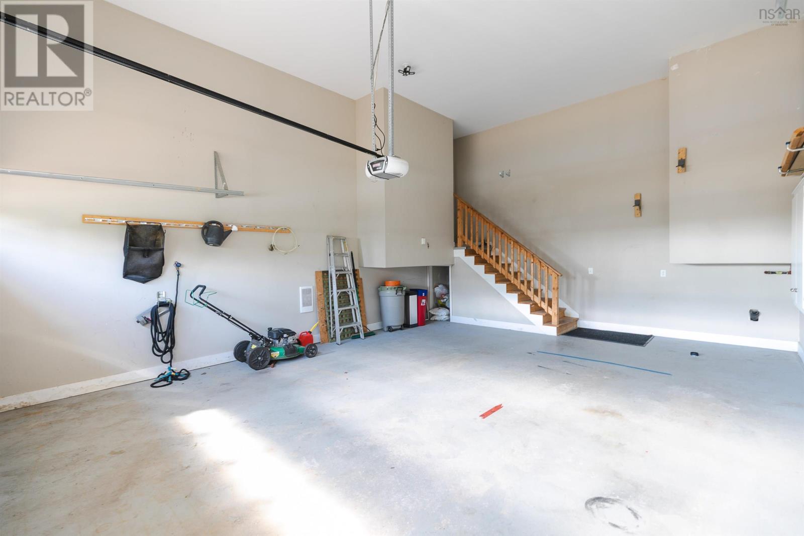 195 Peachtree Hill, Dartmouth, Nova Scotia  B2W 0H9 - Photo 35 - 202521126