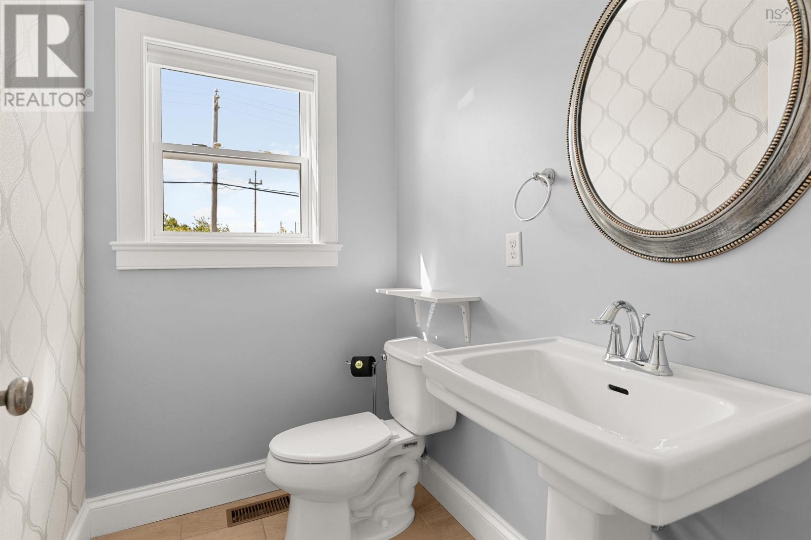 195 Peachtree Hill, Dartmouth, Nova Scotia  B2W 0H9 - Photo 7 - 202521126