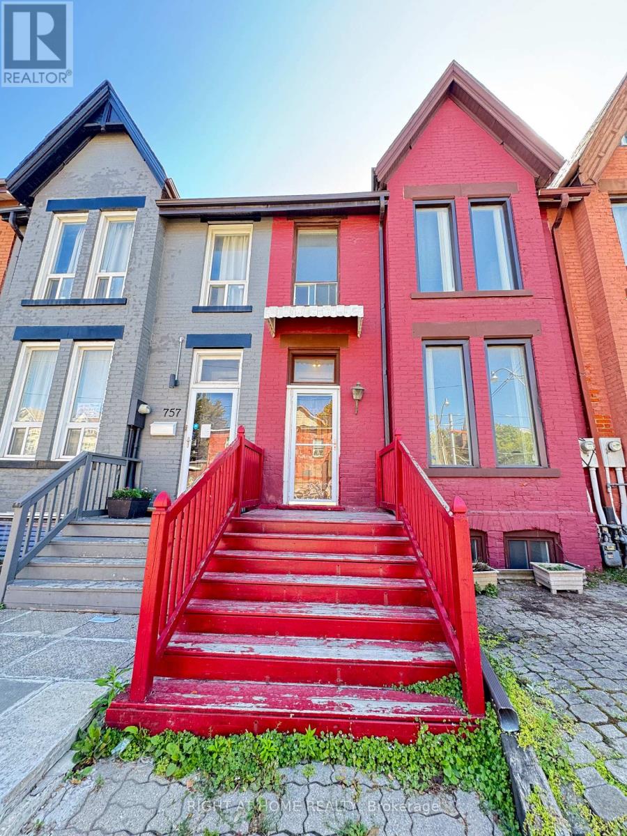 755 GERRARD STREET E, Toronto, Ontario