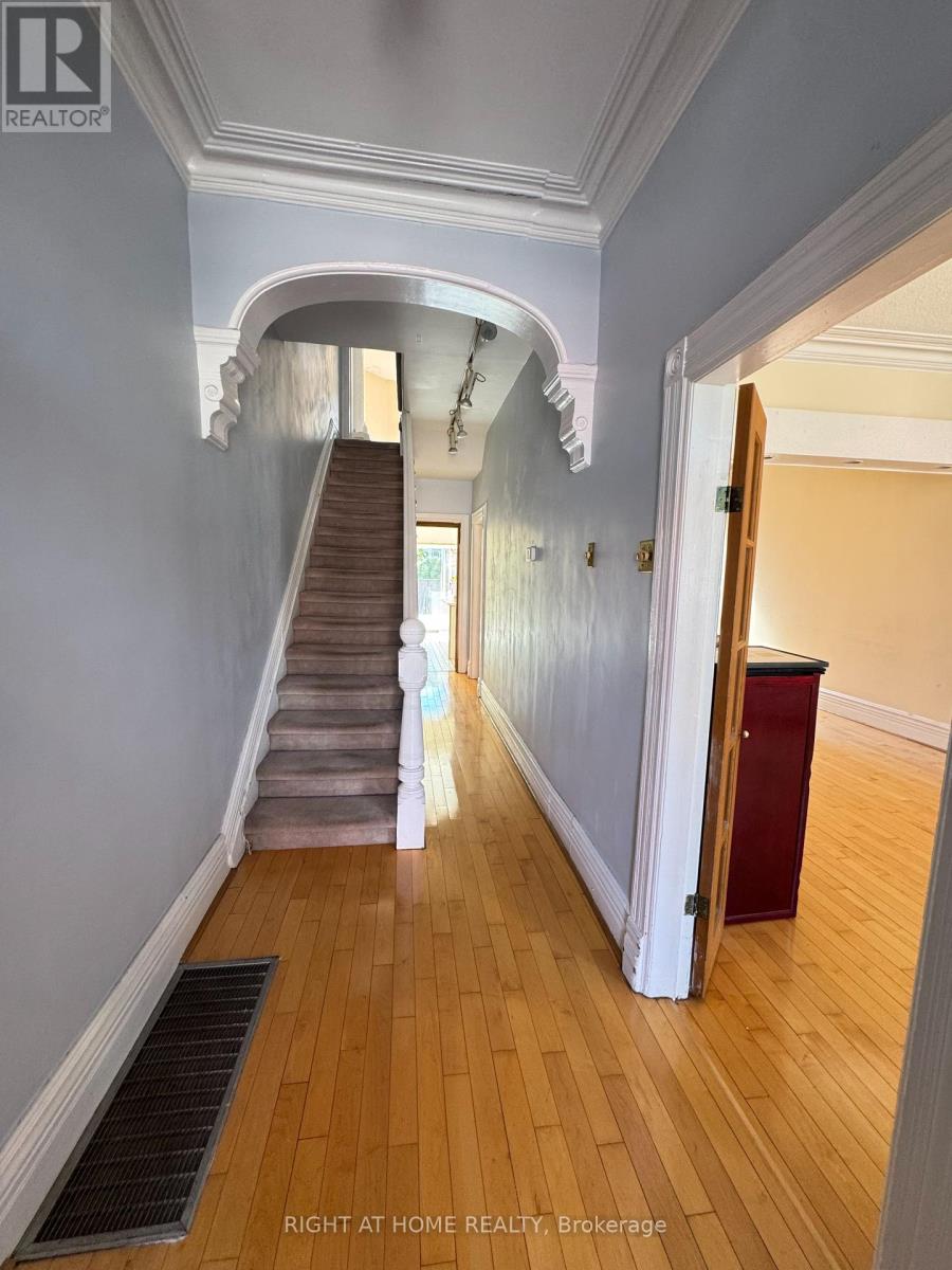 755 Gerrard Street E, Toronto, Ontario  M4M 1Y5 - Photo 3 - E12417390
