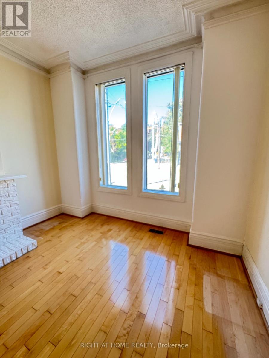 755 Gerrard Street E, Toronto, Ontario  M4M 1Y5 - Photo 4 - E12417390