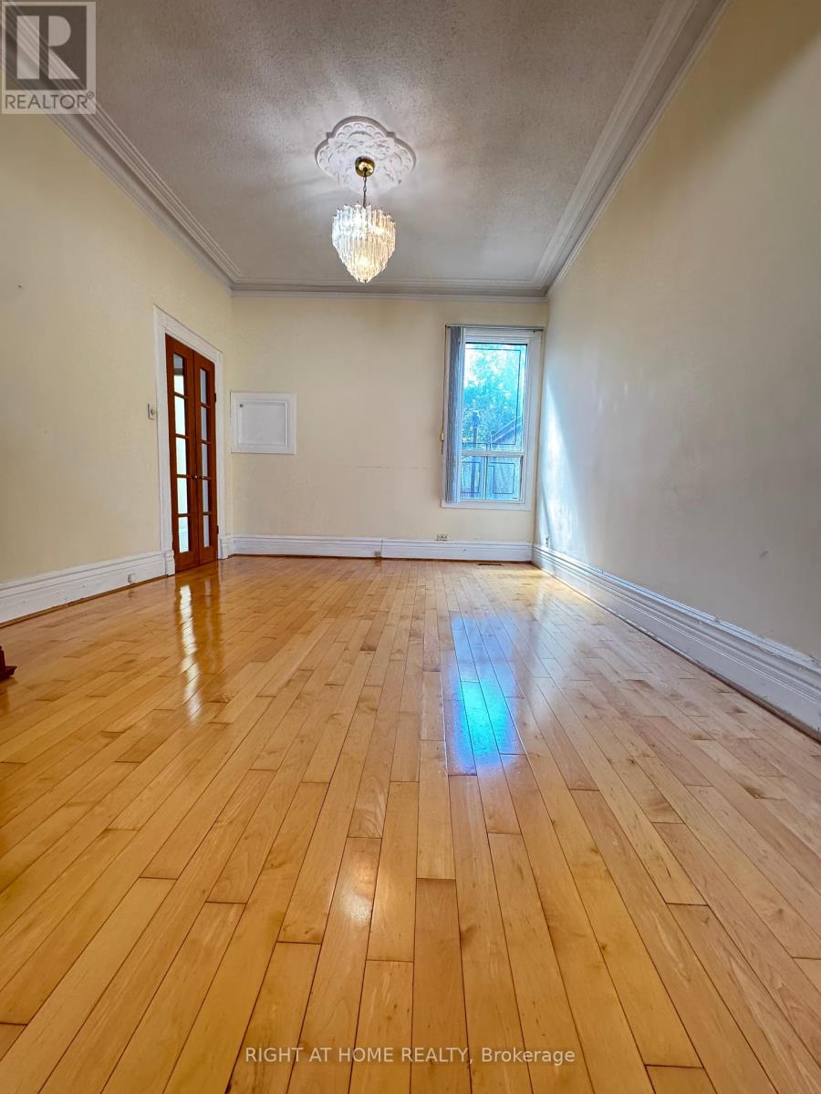 755 Gerrard Street E, Toronto, Ontario  M4M 1Y5 - Photo 6 - E12417390