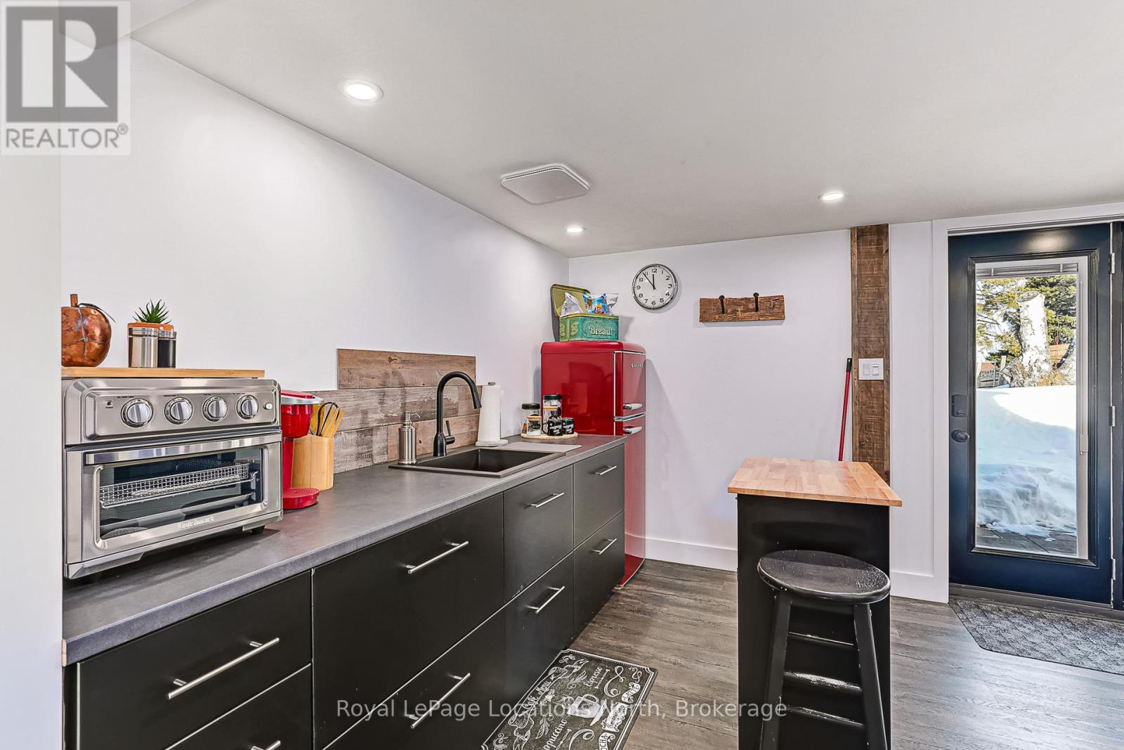 128 Montgomery Street, Meaford, Ontario  N4L 1C4 - Photo 43 - X12405024