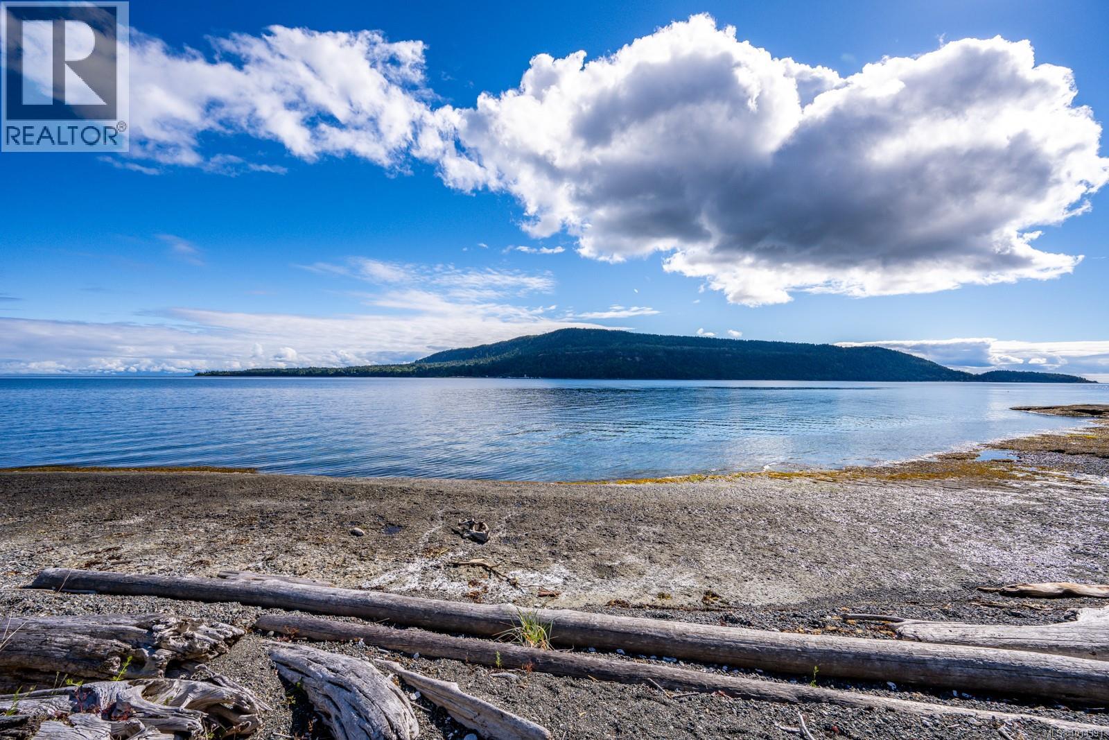 4940 East Rd, Denman Island, British Columbia