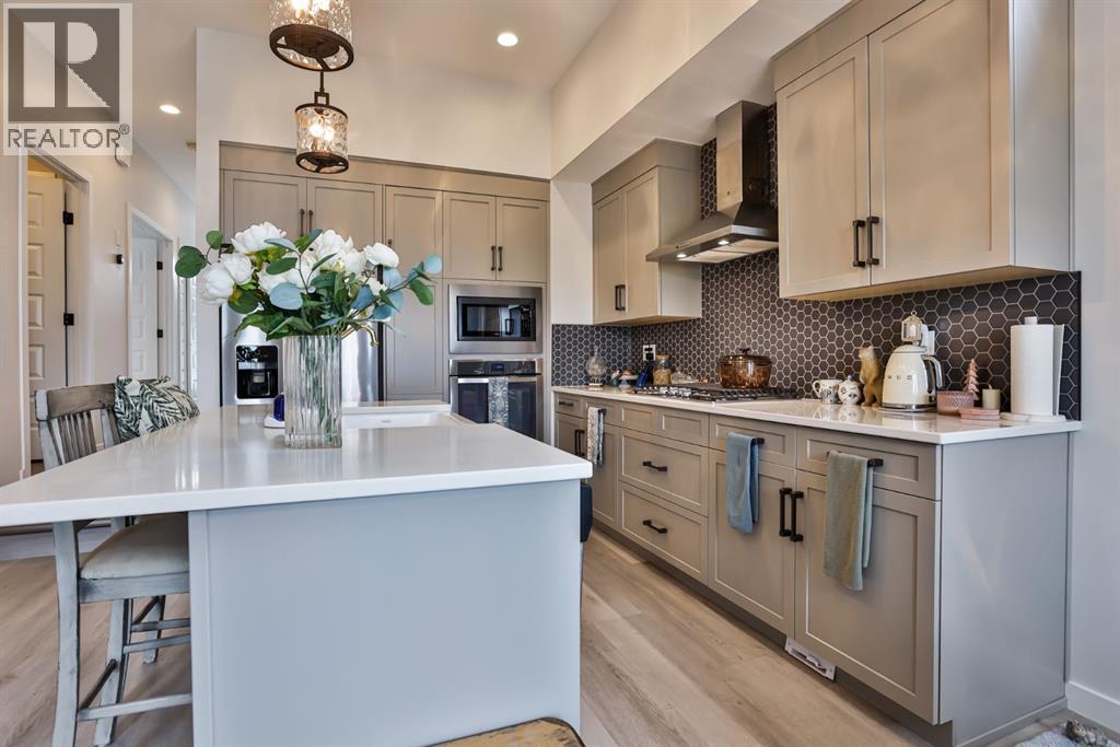 Property at 330 Uplands Boulevard N image 2