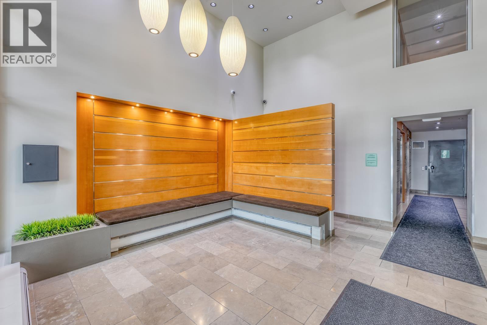 901 175 W 2nd Street, North Vancouver, British Columbia  V7M 0A5 - Photo 3 - R3048625