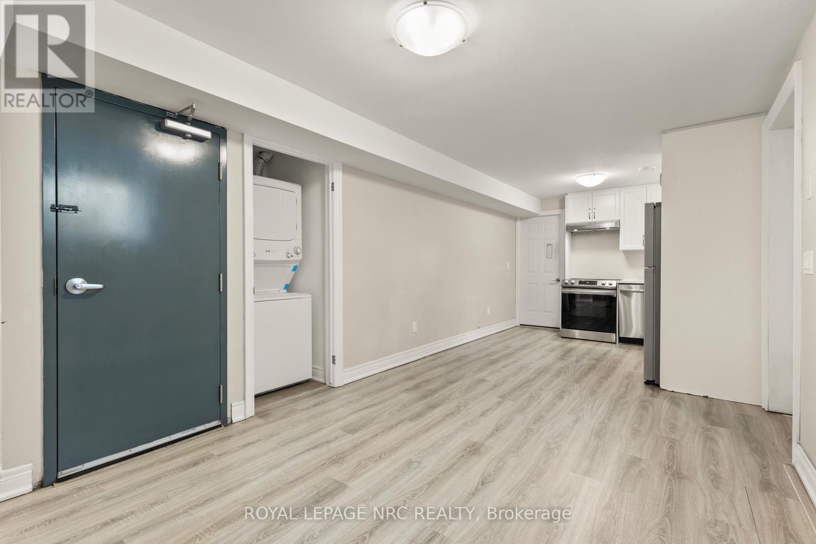 25 AUTUMN AVENUE S, Thorold, Ontario