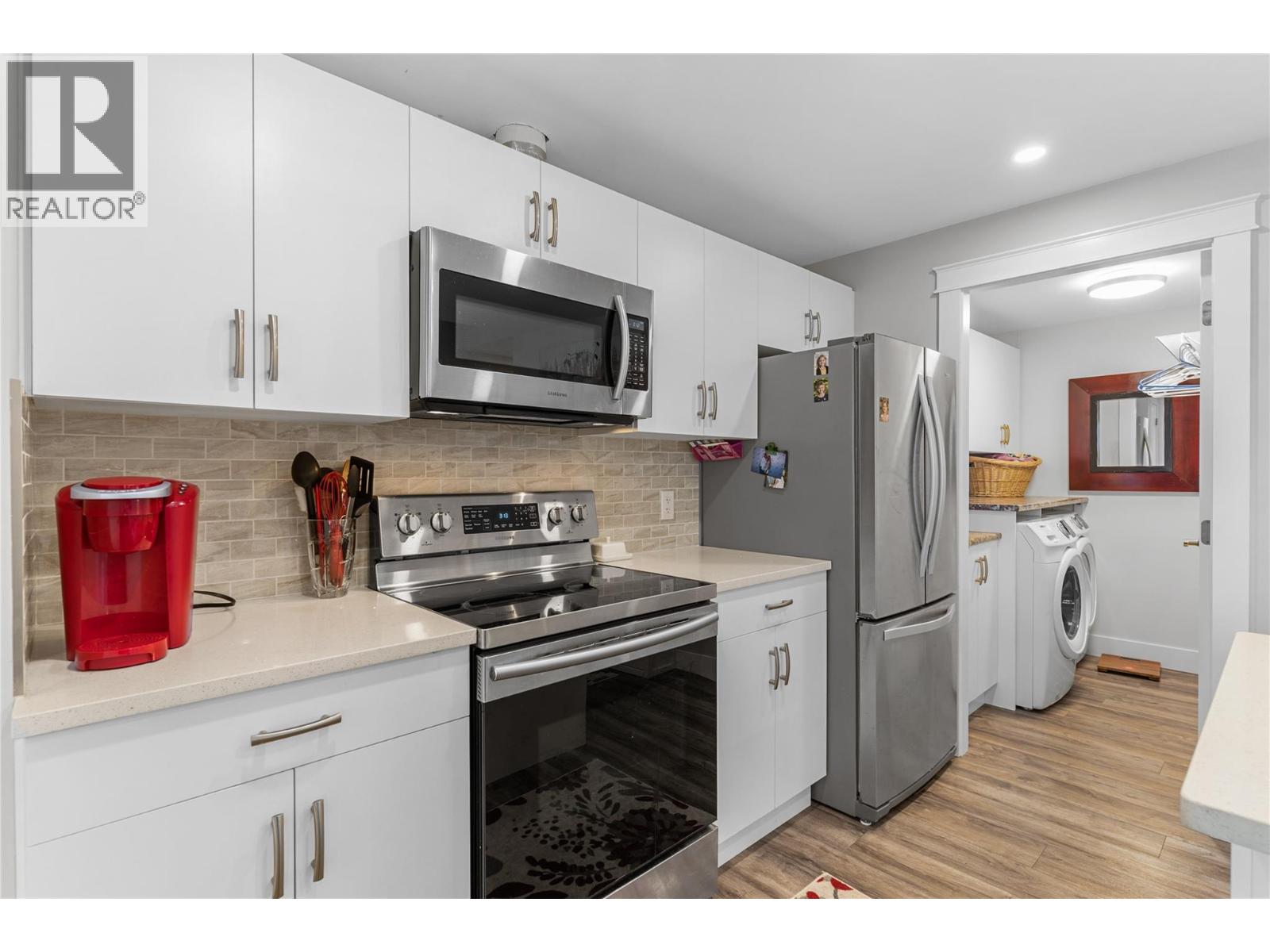 1325 Sladen Crescent Kelowna Photo 34