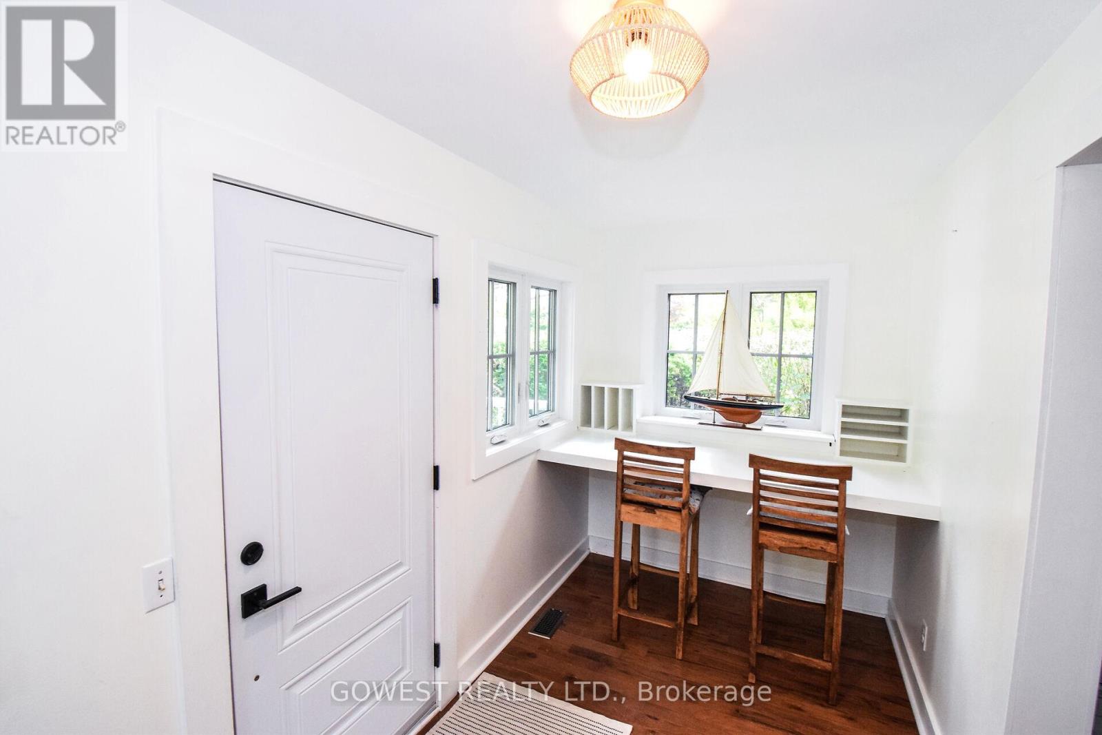 98 Delater Street, Niagara-On-The-Lake, Ontario  L0S 1J0 - Photo 22 - X12412707