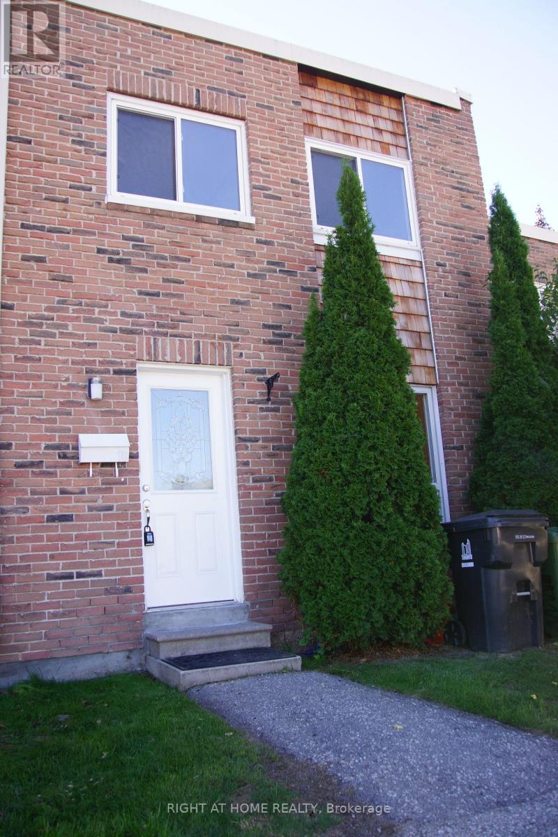 132 - 18 ELSA VINE WAY, Toronto, Ontario