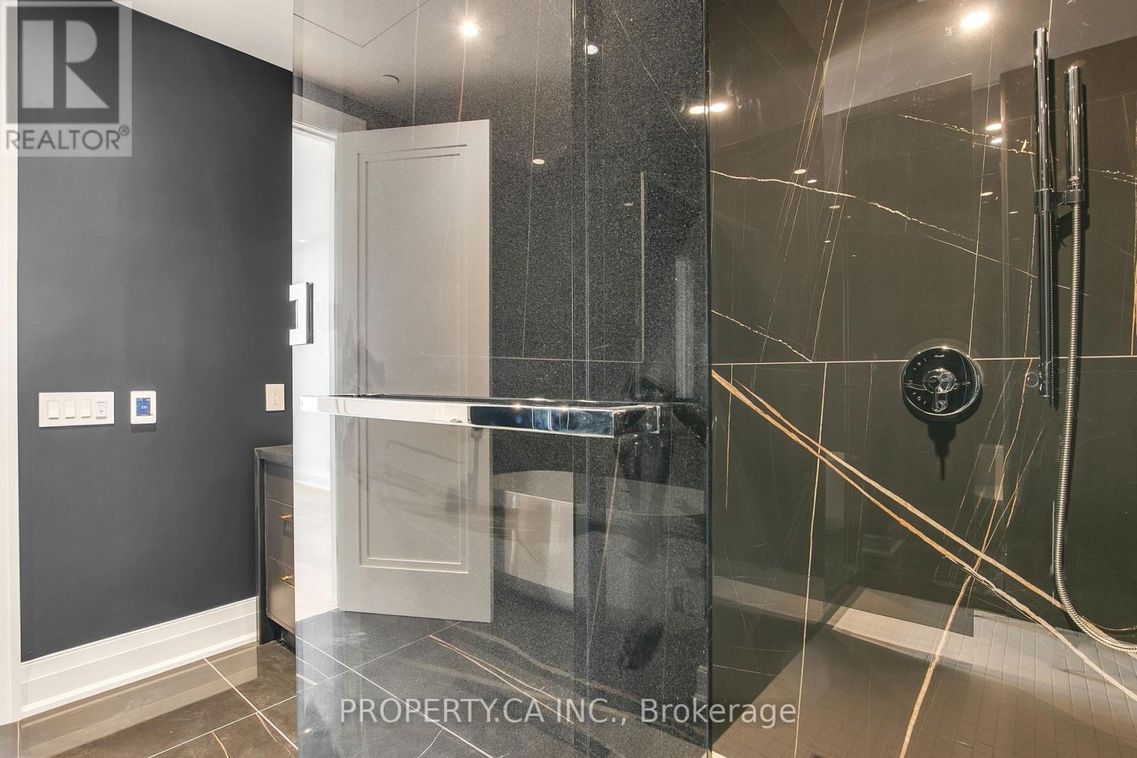 403 - 10 Prince Arthur Avenue, Toronto, Ontario  M5R 1A9 - Photo 37 - C12417299