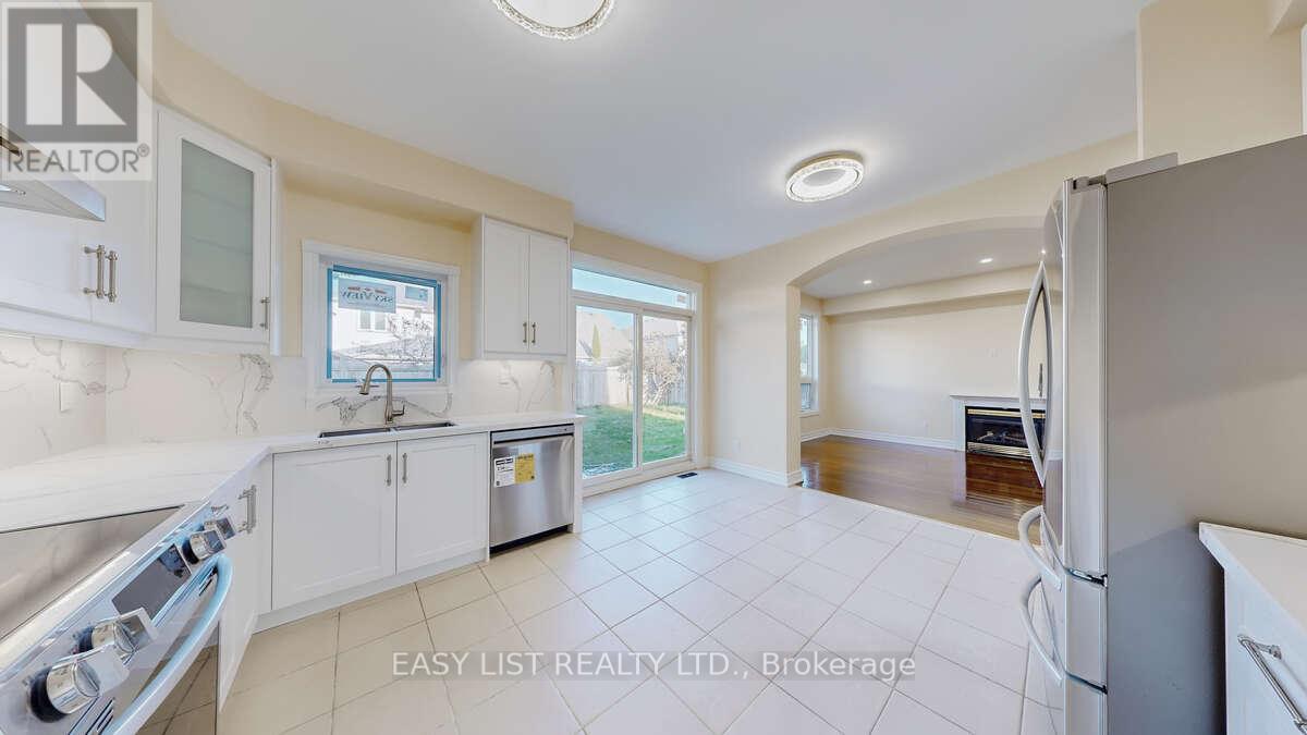 55 Steamer Drive, Whitby, Ontario  L1N 9X3 - Photo 16 - E12415575