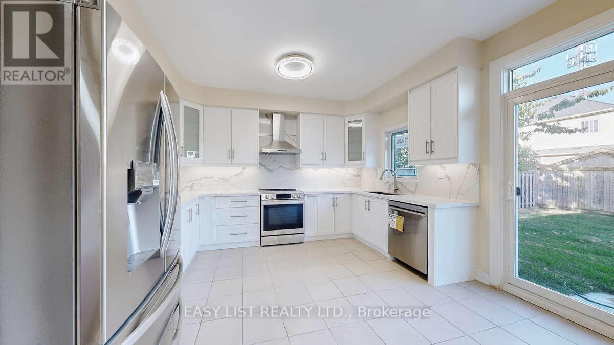 55 Steamer Drive, Whitby, Ontario  L1N 9X3 - Photo 17 - E12415575