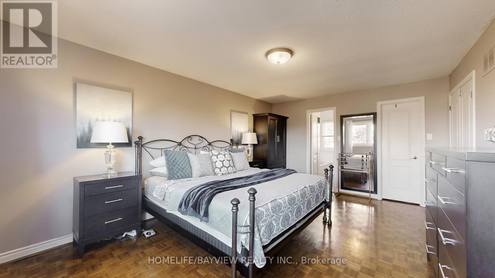 372 Greenock Drive, Vaughan (Maple), Ontario  L6A 1M5 - Photo 28 - N12417410
