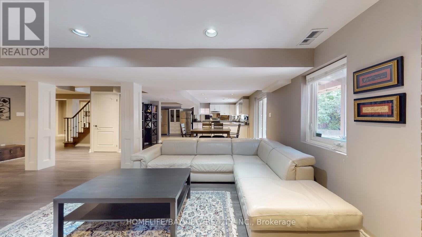 372 Greenock Drive, Vaughan (Maple), Ontario  L6A 1M5 - Photo 39 - N12417410