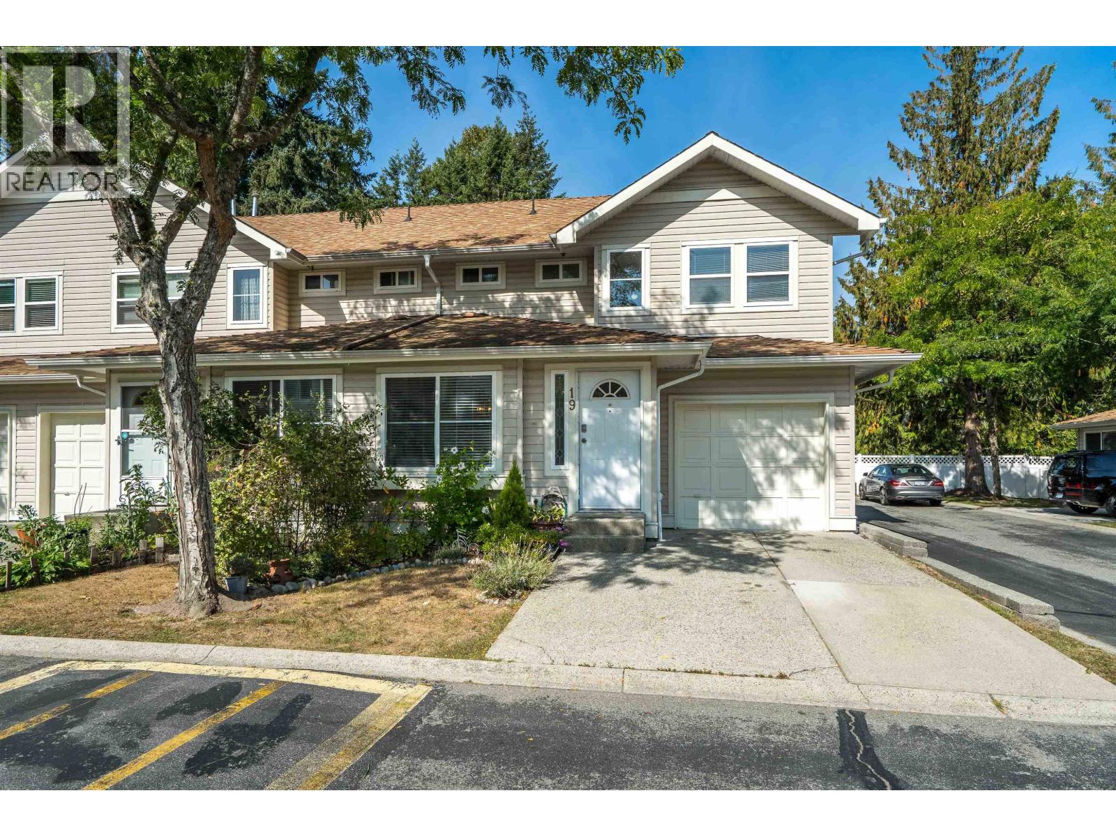 19 11870 232 STREET, Maple Ridge, British Columbia