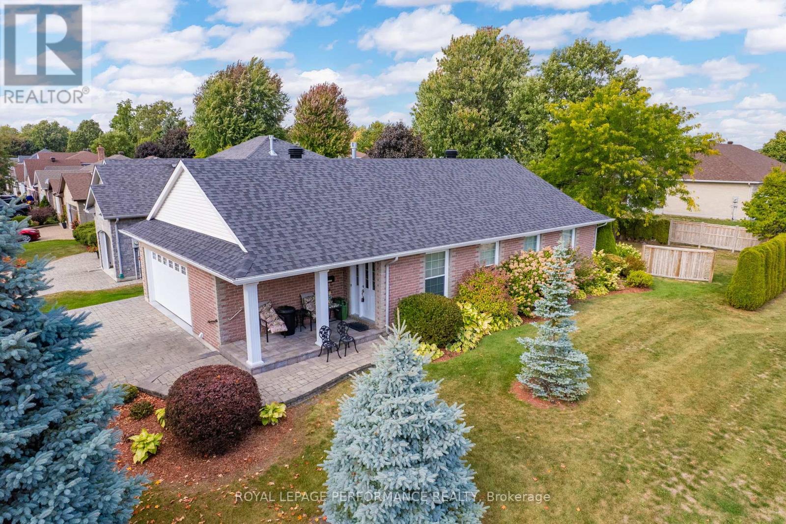 541 DEAN DRIVE, Cornwall, Ontario