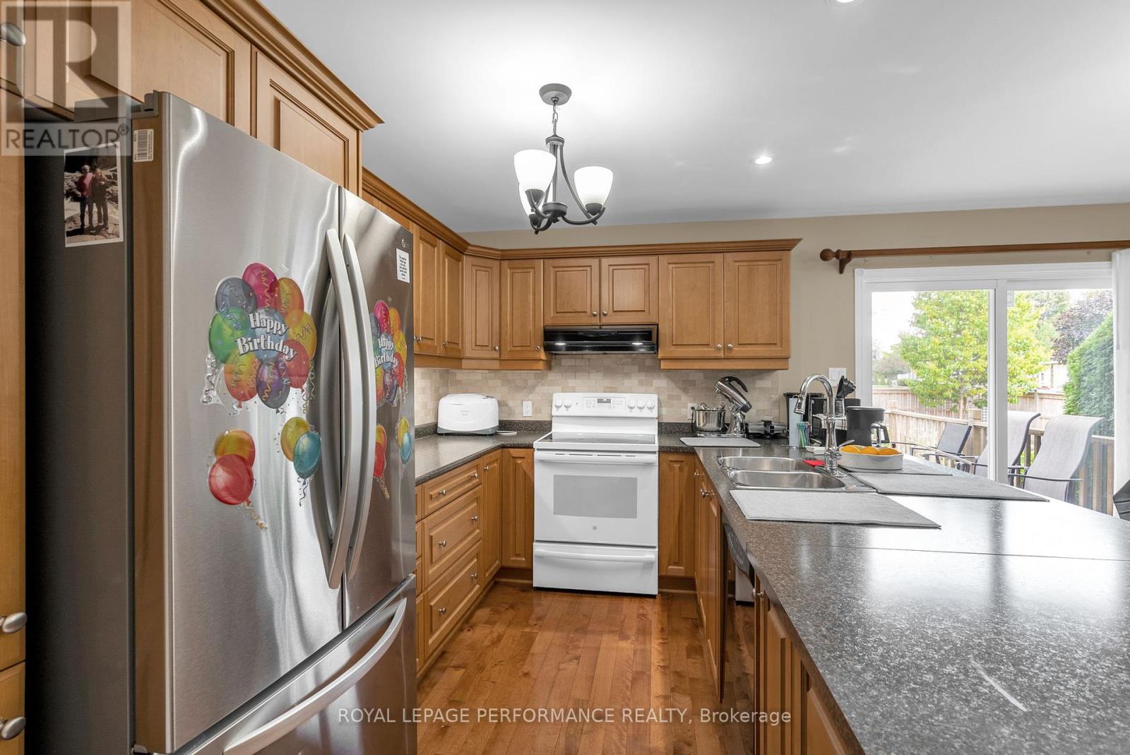 541 Dean Drive, Cornwall, Ontario  K6H 7H7 - Photo 16 - X12417430