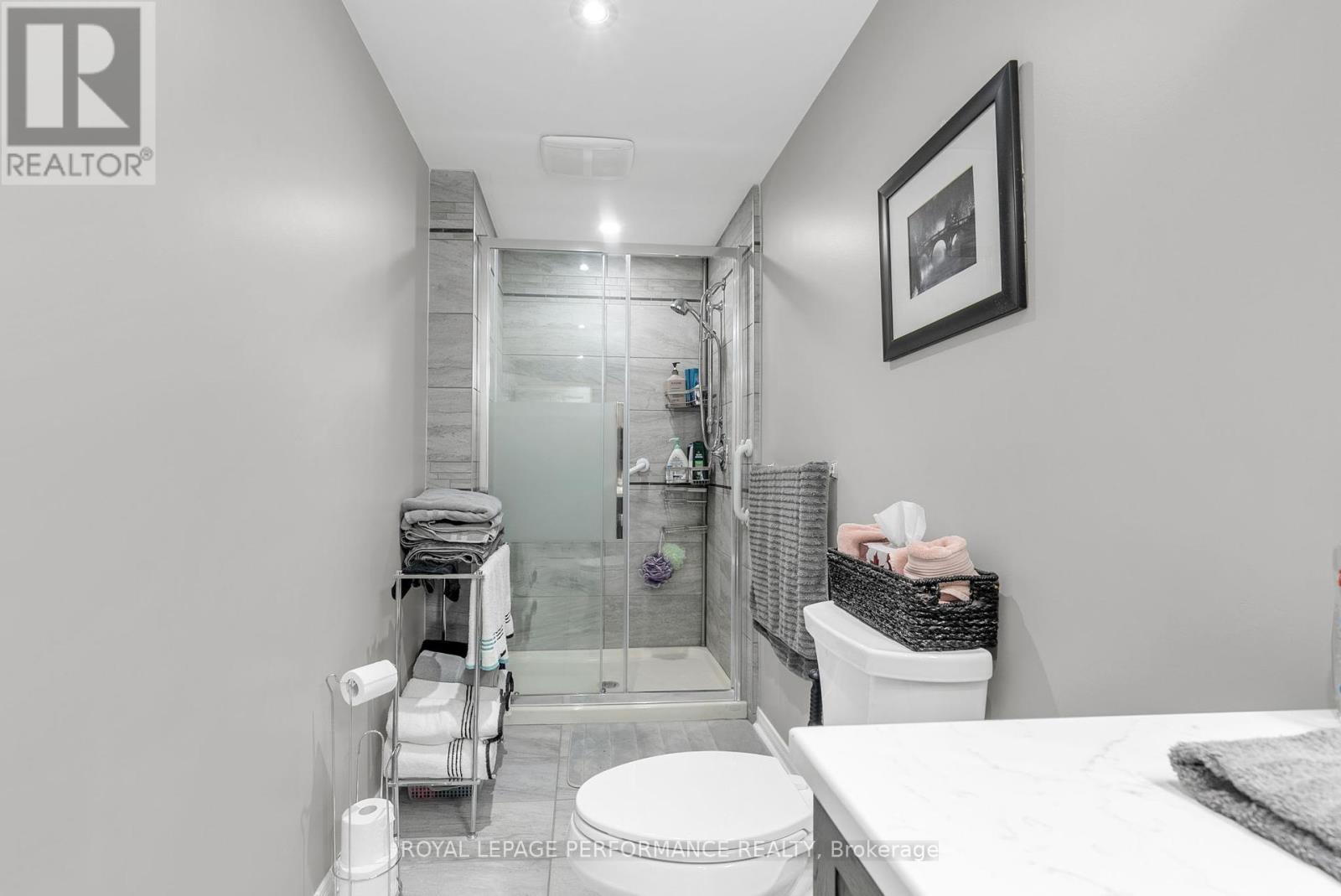 541 Dean Drive, Cornwall, Ontario  K6H 7H7 - Photo 37 - X12417430