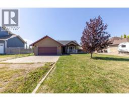 237 6 Street, Stirling, Ca