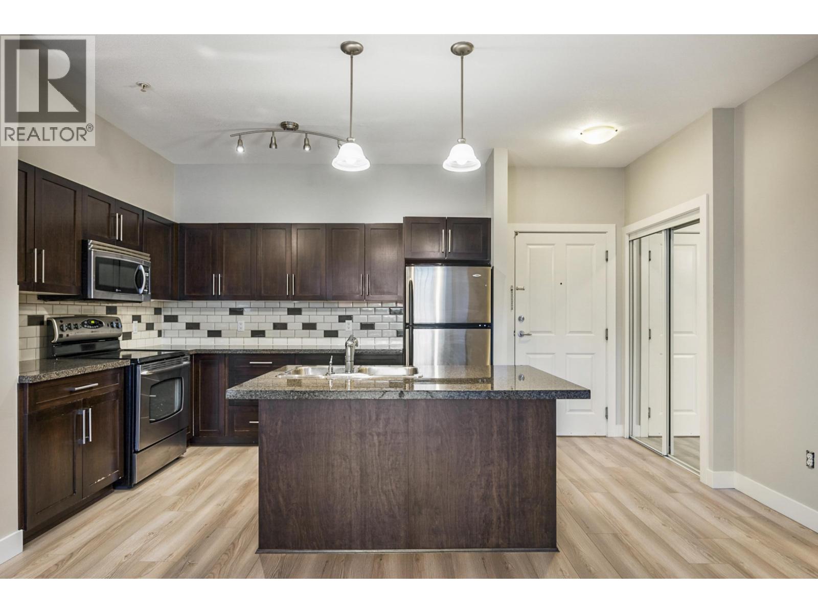 302 2353 Marpole Avenue, Port Coquitlam, British Columbia  V3C 2A1 - Photo 7 - R3045547