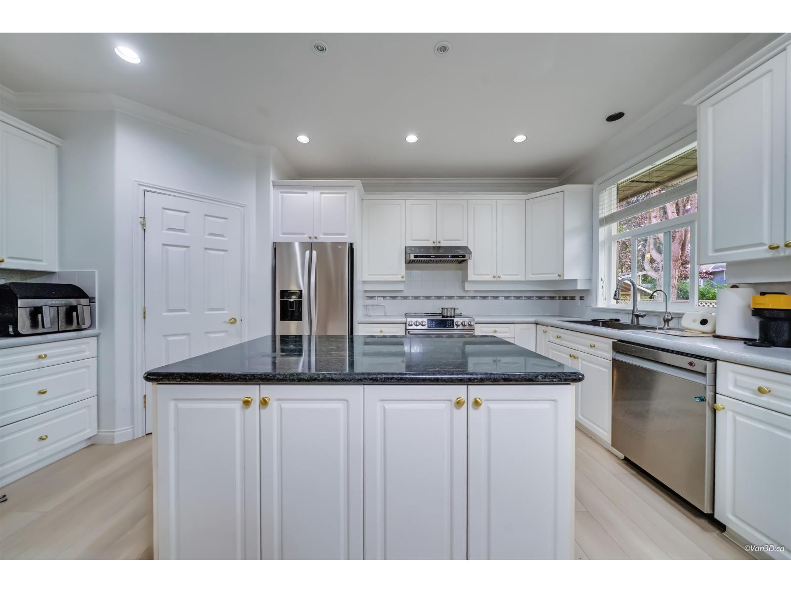 14946 22a Avenue, Surrey, British Columbia  V4A 9X3 - Photo 7 - R3050049